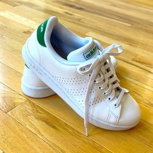 Adidas Advantage Women's Sneakers